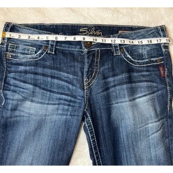 Silver Jeans Dark Wash Mid Rise Santorini Capri Jeans Size W 31 - Picture 9 of 10